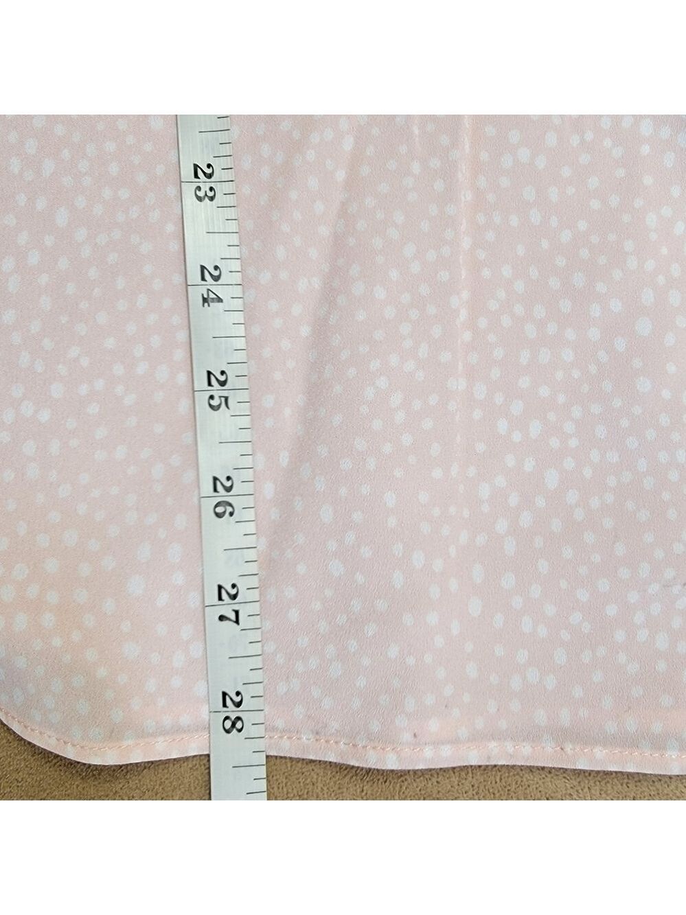 Banana Republic Pink White Dotted V-Neck Tank Size Large EUC - Picture 7 of 7